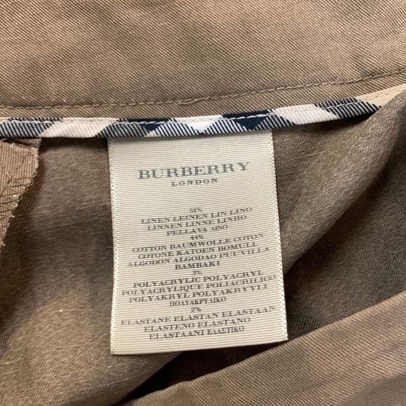 Burberry London Capri- u - Picture 2 of 8